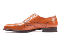 Laden Sie das Bild in den Galerie-Viewer, The Aston - cognac