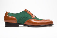 Laden Sie das Bild in den Galerie-Viewer, The Spectator - cognac/green