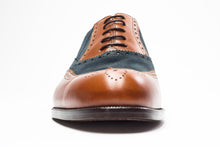 Laden Sie das Bild in den Galerie-Viewer, The Spectator - cognac/navy