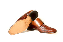 Laden Sie das Bild in den Galerie-Viewer, The Gilbert - cognac